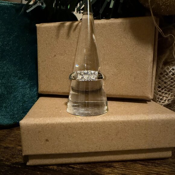 Bomb Party Ring RBP 5663 "Peaceful Beauty" Size 9 - Picture 1 of 3